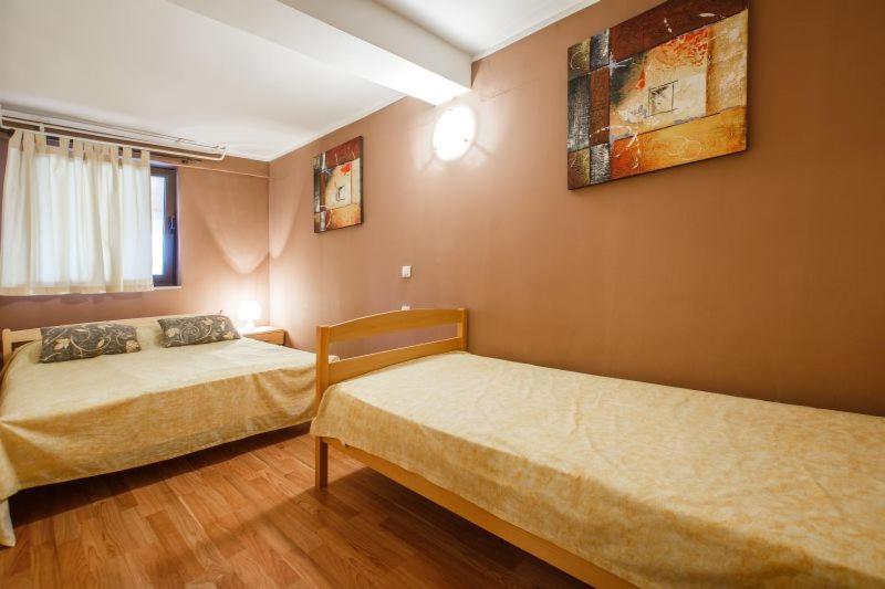 Apartmani Gilda 브르사르 외부 사진